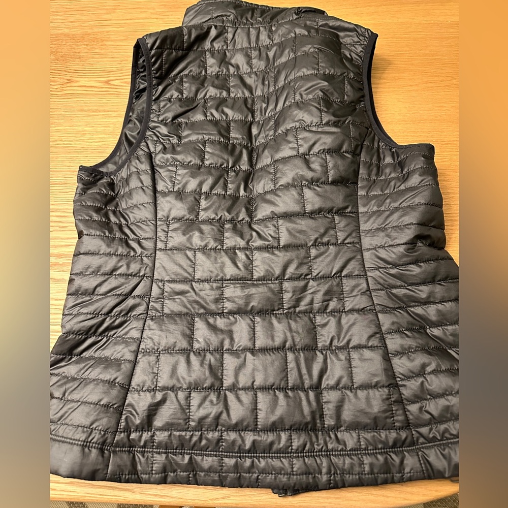 Patagonia Black Quilted Women's Vest